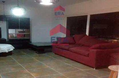 Apartment - 3 Bedrooms - 2 Bathrooms for sale in Souk Zahraa Al Maadi St. - Zahraa El Maadi - Hay El Maadi - Cairo