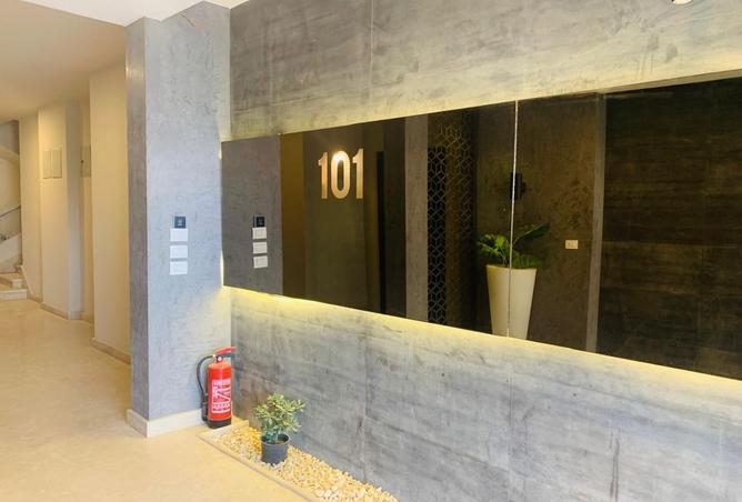 8393017 - Property Image 3