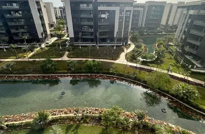 Apartment - 2 Bedrooms - 2 Bathrooms for sale in Madinaty - Cairo