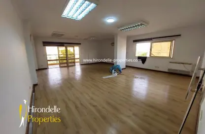 Office Space - Studio - 3 Bathrooms for rent in Street 22 - Maadi - Hay El Maadi - Cairo