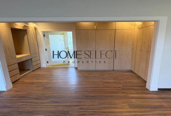 8177436 - Property Image 2