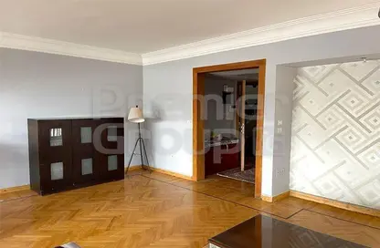 Apartment - 3 Bedrooms - 2 Bathrooms for sale in Street 253 - Degla - Hay El Maadi - Cairo