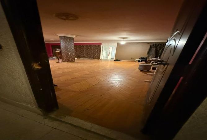 8324200 - Property Image 3