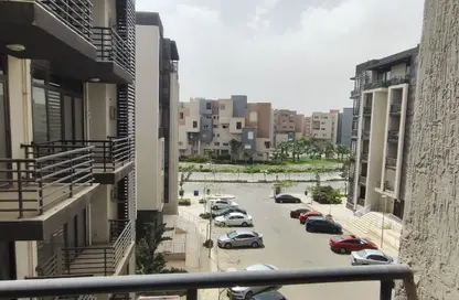 Apartment - 2 Bedrooms - 1 Bathroom for sale in Madinaty - Cairo