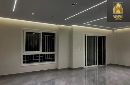 Apartment - 3 Bedrooms - 3 Bathrooms for sale in Madinaty - Cairo
