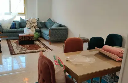 Apartment - 2 Bedrooms - 2 Bathrooms for rent in Zahraa El Maadi - Hay El Maadi - Cairo
