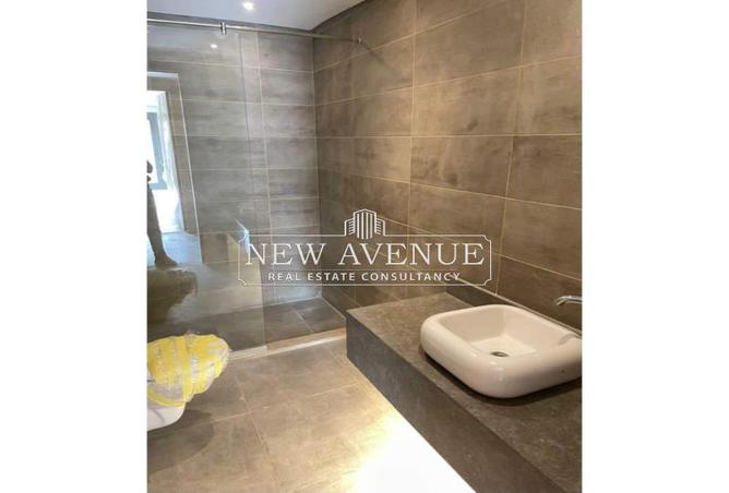 8420049 - Property Image 3