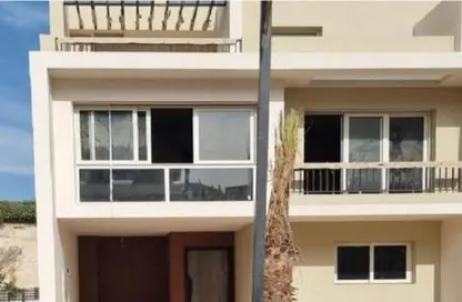 Townhouse - 5 Bedrooms - 4 Bathrooms for sale in Pyramids Hills - Cairo Alexandria Desert Road - 6 October City - Giza