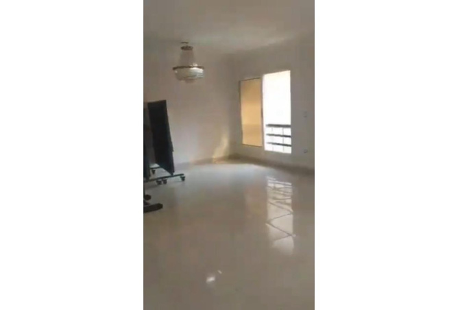 8100721 - Property Image 3