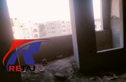 Apartment - 2 Bedrooms - 1 Bathroom for sale in Mohamed Naguib Axis - Abou El Houl - New Cairo City - Cairo
