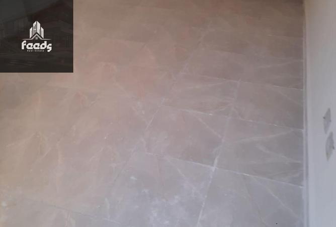 8143052 - Property Image 3