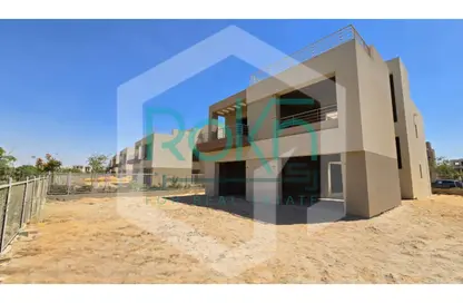 Villa - 5 Bedrooms - 5 Bathrooms for sale in The Crown - Cairo Alexandria Desert Road - 6 October City - Giza