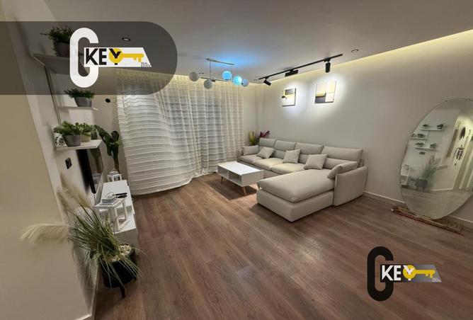 8427526 - Property Main Image