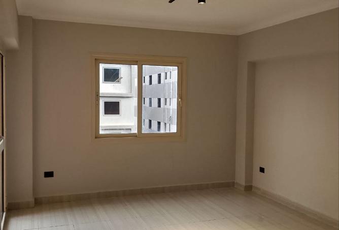 8484432 - Property Main Image