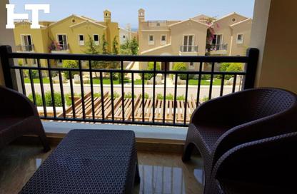 Chalet - 2 Bedrooms - 2 Bathrooms for rent in Mountain View - Ras Al Hekma - North Coast