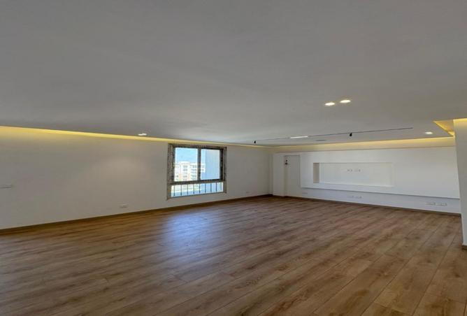 7888905 - Property Image 2