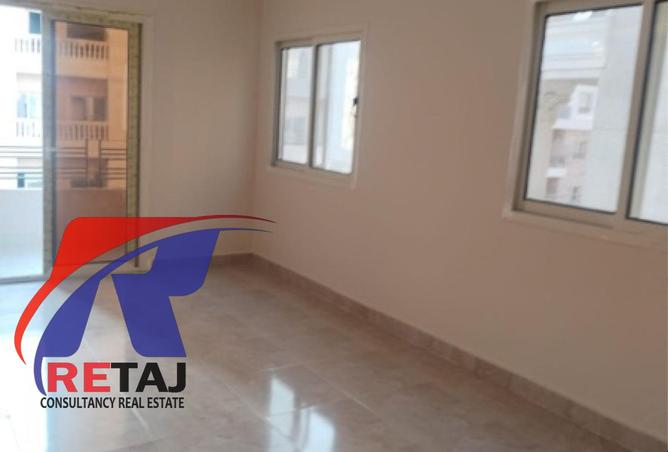 8036463 - Property Image 2