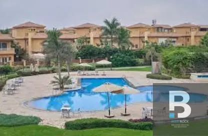 منزل مزدوج - 4 غرف نوم - 5 حمامات للبيع في جييرا - الحي الثالث عشر - الشيخ زايد - الجيزة