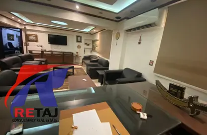 شقة - 3 غرف نوم - 2 حمامات للايجار في شارع الدكتور ابراهيم ناجي - المنطقة التاسعة - مدينة نصر - القاهرة