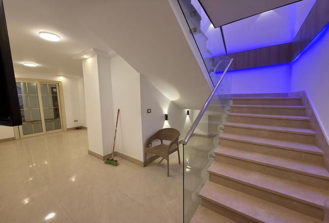 7989219 - Property Main Image