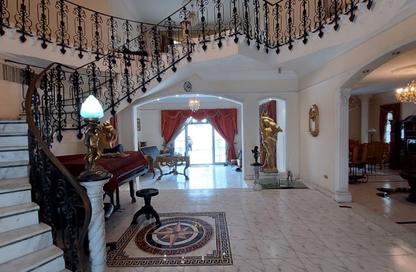 Villa - 4 Bedrooms - 6 Bathrooms for sale in Al Shorouk 2000 - El Shorouk Compounds - Shorouk City - Cairo