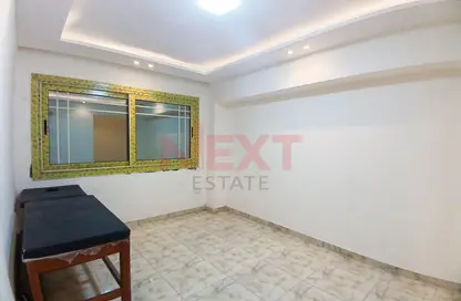 Apartment - 2 Bedrooms - 1 Bathroom for sale in Stanley - Hay Sharq - Alexandria