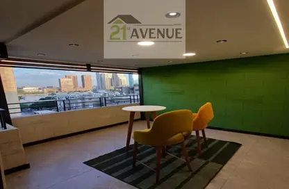 Apartment - 2 Bedrooms - 1 Bathroom for rent in Mohamed Maraashly St. - Zamalek - Cairo