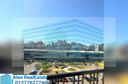 Apartment - 4 Bedrooms - 2 Bathrooms for rent in Smouha Square - Smouha - Hay Sharq - Alexandria Apartment - 4 Bedrooms - 2 Bathrooms for rent in Smouha Square - Smouha - Hay Sharq - Alexandria