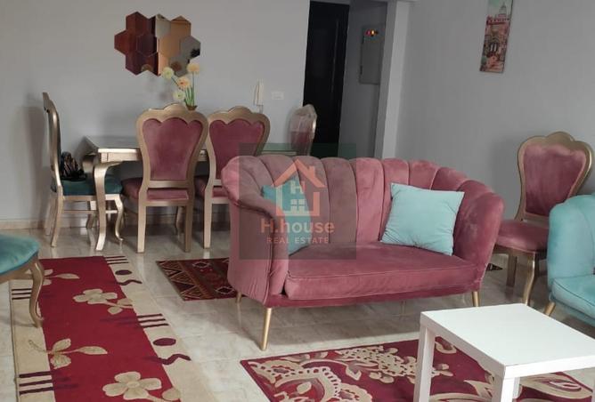 8240963 - Property Main Image