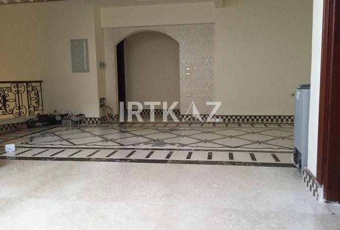 8043408 - Property Image 3