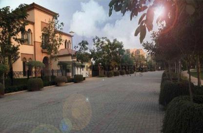 Villa - 4 Bedrooms - 5 Bathrooms for rent in Uptown Cairo - Mokattam - Cairo
