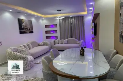 Apartment - 2 Bedrooms - 1 Bathroom for rent in Crystal Plaza - Zahraa El Maadi - Hay El Maadi - Cairo
