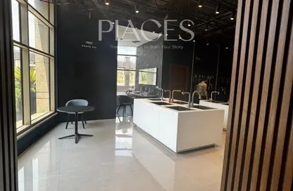 مساحات مكتبية - استوديو - 2 حمامات للايجار في شارع ال ٩٠ الجنوبي - شارع التسعين الجنوبي - التجمع الخامس - مدينة القاهرة الجديدة - القاهرة