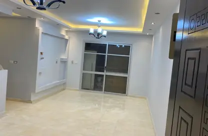 Apartment - 2 Bedrooms - 2 Bathrooms for sale in Madinaty - Cairo