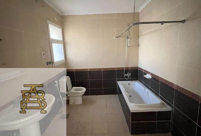 7667400 - Property Image 2