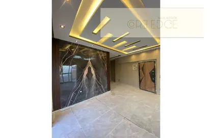 سطح - 3 غرف نوم - 3 حمامات للبيع في شارع المهندس احمد كمال حمدي - الحي السادس عشر - الشيخ زايد - الجيزة