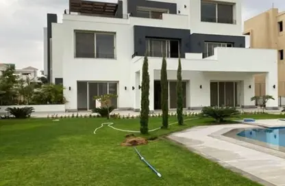 Villa - 5 Bedrooms - 5 Bathrooms for sale in New Giza - Cairo Alexandria Desert Road - 6 October City - Giza