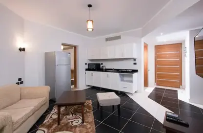 Apartment - 4 Bedrooms - 2 Bathrooms for rent in Hurghada Resorts - Hurghada - Red Sea