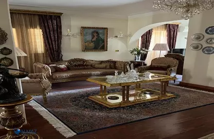 Apartment - 2 Bedrooms - 1 Bathroom for sale in Yassin Ragheb St. - 8th Zone - Nasr City - Cairo