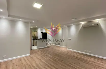 شقة - 3 غرف نوم - 2 حمامات للبيع في ذا كورت ياردز - كمبوندات الشيخ زايد - الشيخ زايد - الجيزة شقة - 3 غرف نوم - 2 حمامات للبيع في ذا كورت ياردز - كمبوندات الشيخ زايد - الشيخ زايد - الجيزة