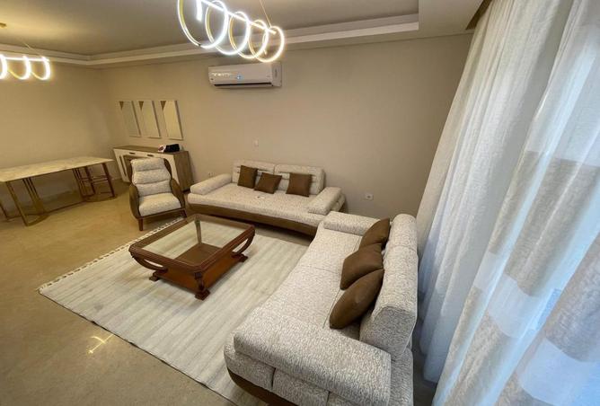 8050452 - Property Image 2