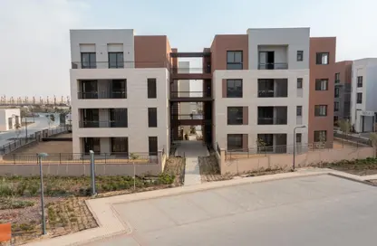 Apartment - 3 Bedrooms - 3 Bathrooms for sale in District 5 - 5th Settlement Compounds - The 5th Settlement - New Cairo City - Cairo