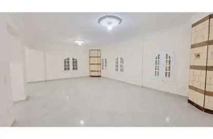 شقة - 3 غرف نوم - 2 حمامات للايجار في جرين ريزيدنس 1 - الحي السابع - الشيخ زايد - الجيزة