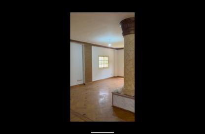 Villa - 6 Bedrooms - 3 Bathrooms for rent in 2nd District - Sheikh Zayed City - Giza