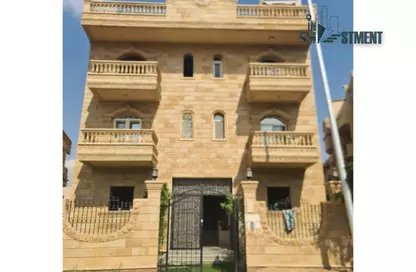 Apartment - 3 Bedrooms - 2 Bathrooms for sale in 7th District - Shorouk City - Cairo
