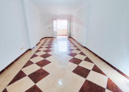 Apartment - 3 bedrooms for للايجار in Al Zankalony St. - Camp Chezar - Hay Wasat - Alexandria