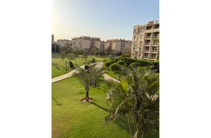Apartment - 2 Bedrooms - 2 Bathrooms for sale in Madinaty - Cairo