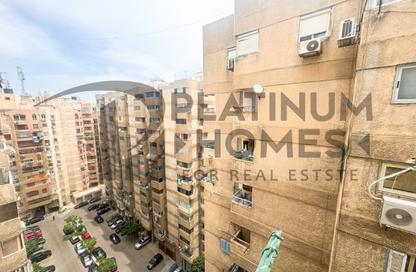 Apartment - 3 Bedrooms - 1 Bathroom for sale in Smouha - Hay Sharq - Alexandria