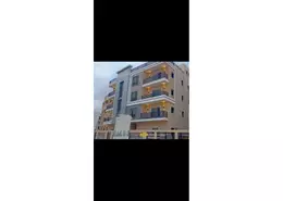 شقة - 3 غرف نوم - 2 حمامات للبيع في المنطقة الثامنة - مدينة الشروق - القاهرة