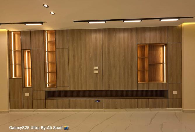 8301327 - Property Image 3